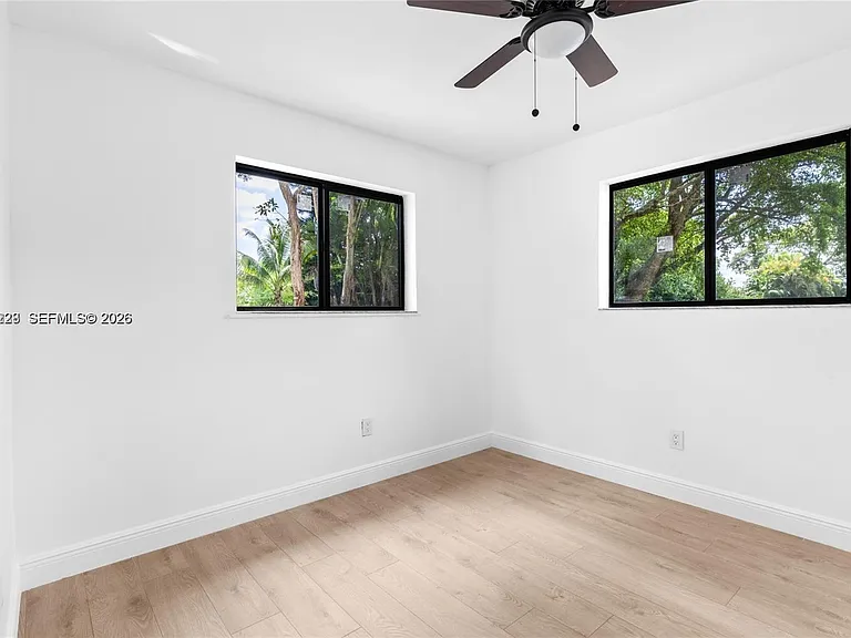 14171 SW 37th Ct — Photo 17