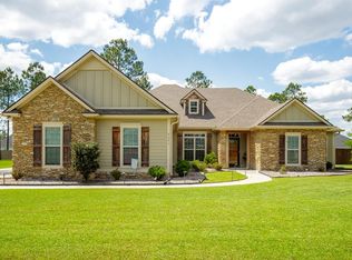 7371 Woodbend Trl, Hahira, GA 31632