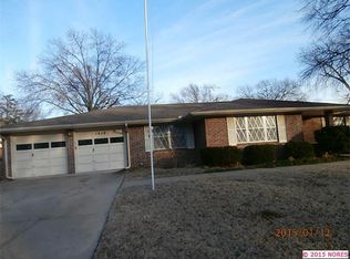 1418 Harned Dr, Bartlesville, OK 74006