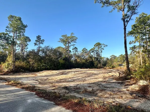 2015 Grant Ave, Alva, FL 33920