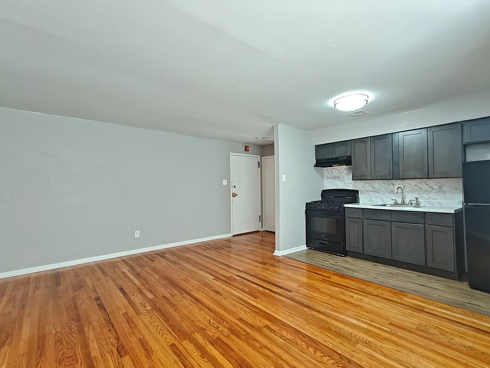 1st image of 8410 Bustleton Ave APT B14
