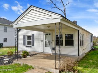 9003 Riley Ave, Lyndon, KY 40242