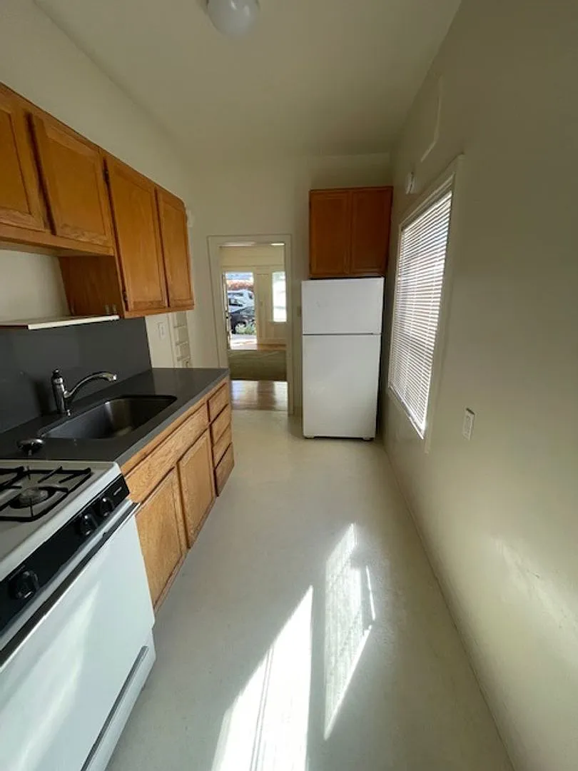 S111 — Photo 3