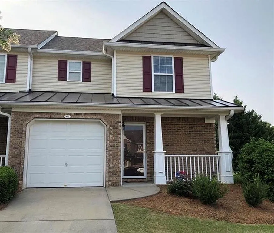 2 bed, 2.0 bath, 1146 sqft, $1,900 — Photo 1