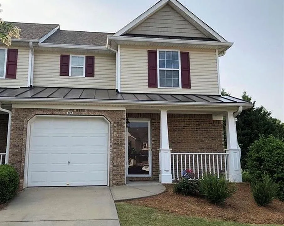 307 Fox Overlook