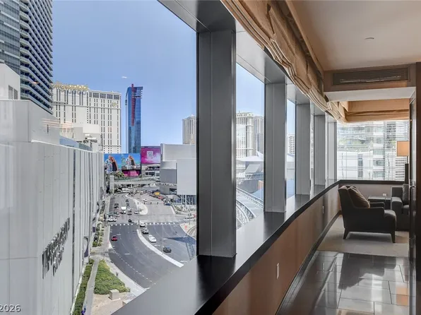 2600 W Harmon Ave #7001, Las Vegas, NV 89158