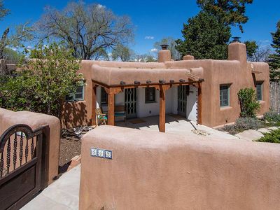 441 Camino Monte Vis, Santa Fe, NM, 87505