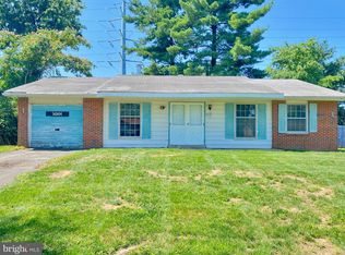 500 Williamsburg Rd, Sterling, VA 20164