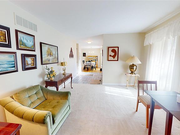 4th image of 15551 Cedarmill Dr