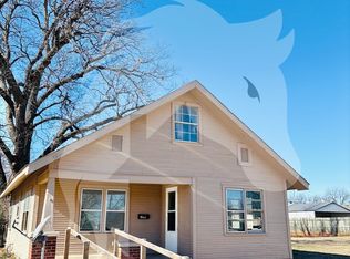 708 SE 2nd St, Lindsay, OK 73052