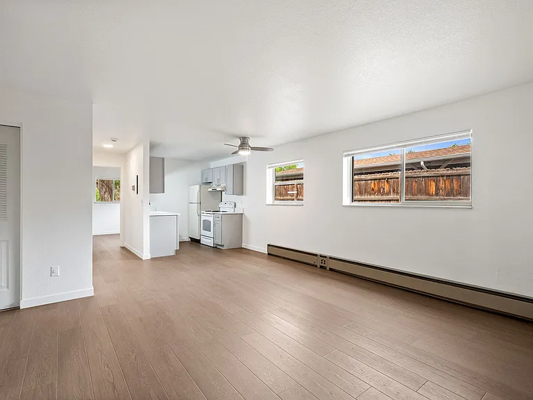 7050 W 37th Ave — Photo 5