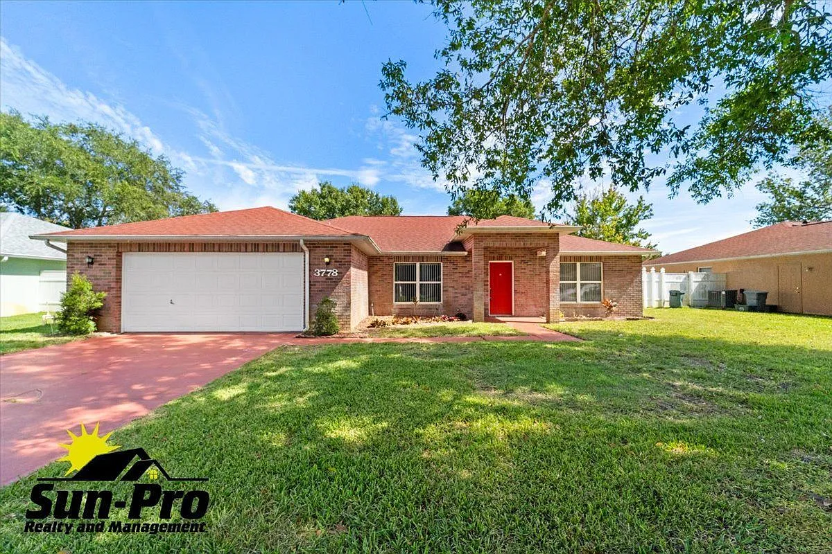 3 bed, 2.0 bath, 1732 sqft, $2,430 — Photo 1