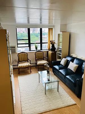 4th image of 301 Cathedral Pkwy #10E
