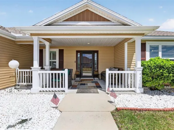 11367 Laufersky Ln, Oxford, FL 34484