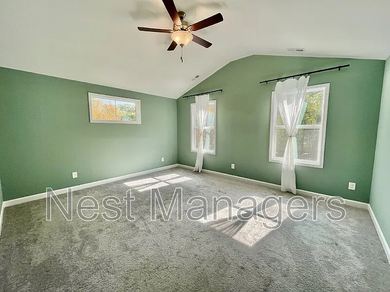 1102 Norwood St — Photo 30