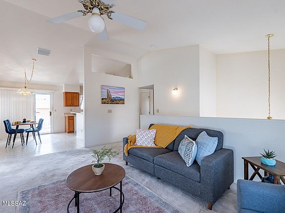 3rd image of 7381 S Vista Del Arroyo