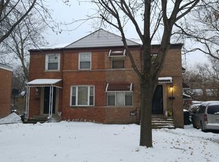 9557 S Bensley Ave, Chicago, IL 60617