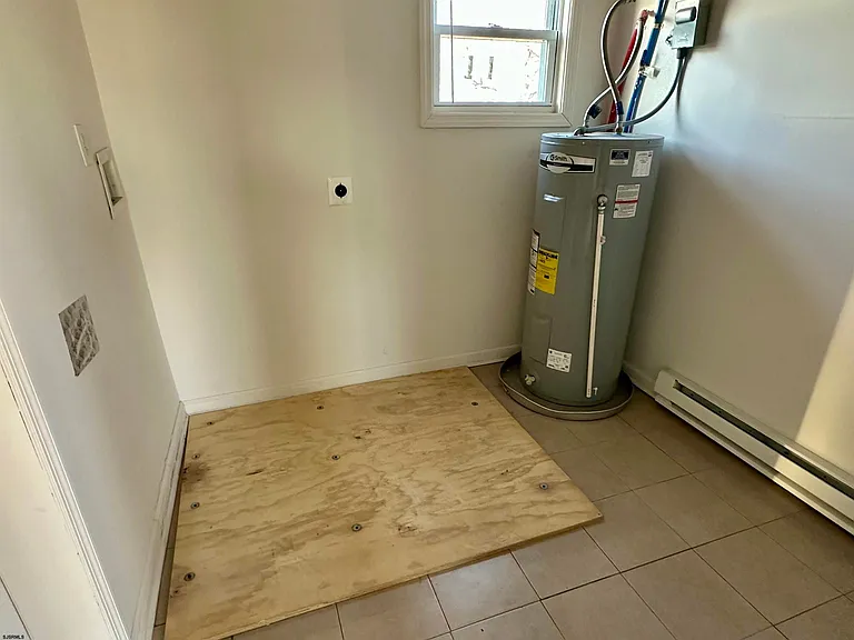 37 N Massachusetts Ave #3 — Photo 12