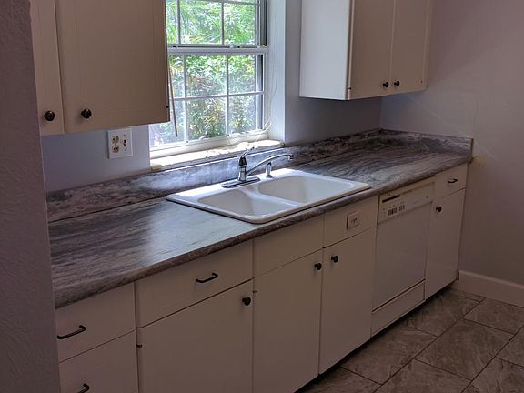 Kitchen Sink and Countertop