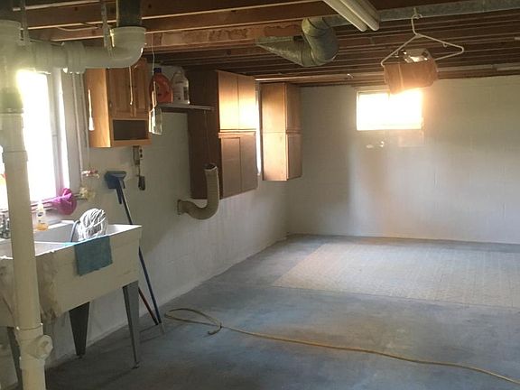 Basement with W/D hookup