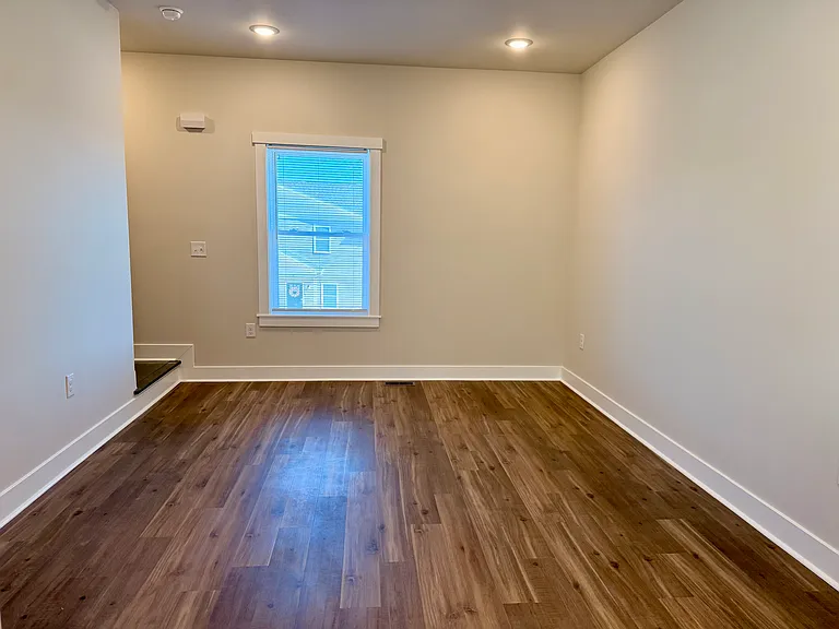 1013 Seth Dr #702 — Photo 8