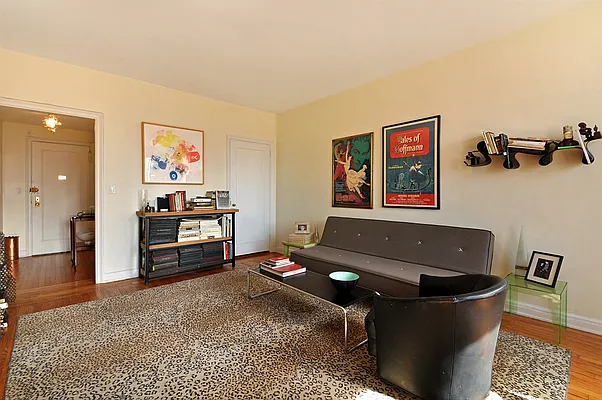 Sold by Corcoran | media 3