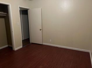 20223 Schoolcraft St, Winnetka, CA 91306