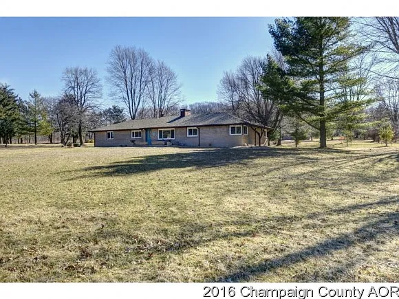 1903 Forestview Dr photo 1