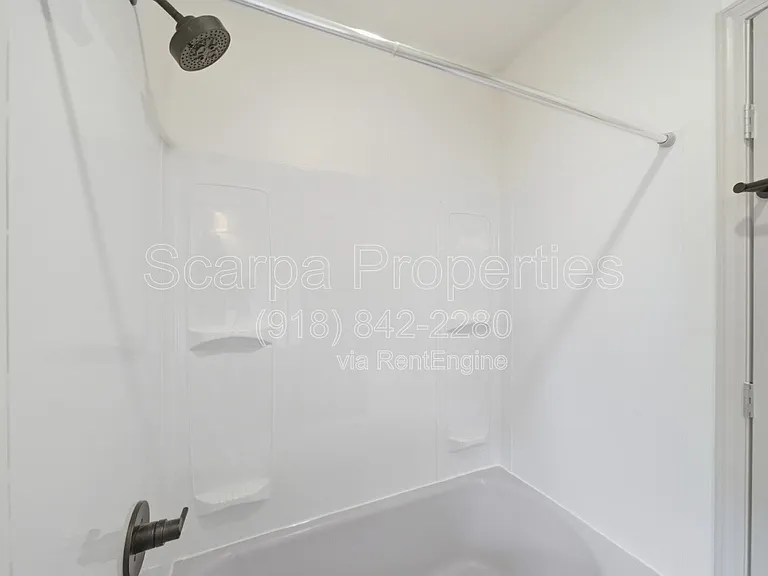 1215 Harrison St #5 — Photo 11