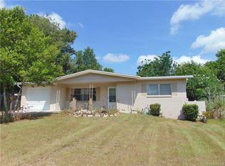 18 N Lincoln Ave, Beverly Hills, FL 34465