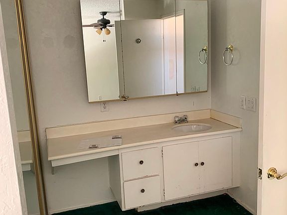 Master Sink
