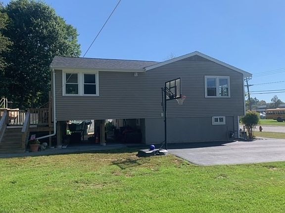 4th image of 34 Mayflower Ave