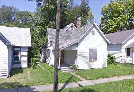 2nd image of 1502 N Warman Ave
