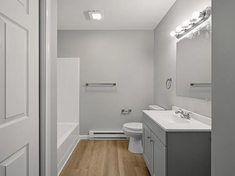 5617 Pembrook Dr — Photo 14