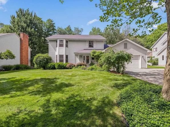 2001 Plymouth St, Midland, MI 48642