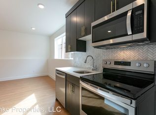 7563 SE 37th Ave UNIT A, Portland, OR 97202