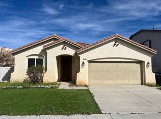 111 Manzanita Ln, Tehachapi, CA 93561