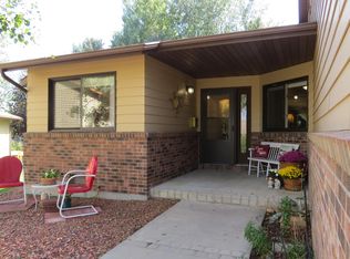 1696 Colony Park Dr, Sheridan, WY 82801