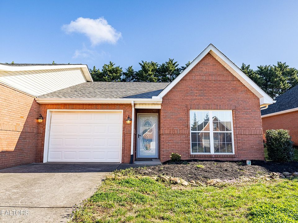 1st image of 2908 Dominion Dr