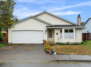 956 SW 217th Ave, Beaverton, OR 97003
