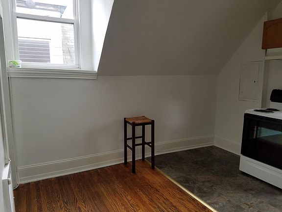 4th image of 30 N 50th St #3