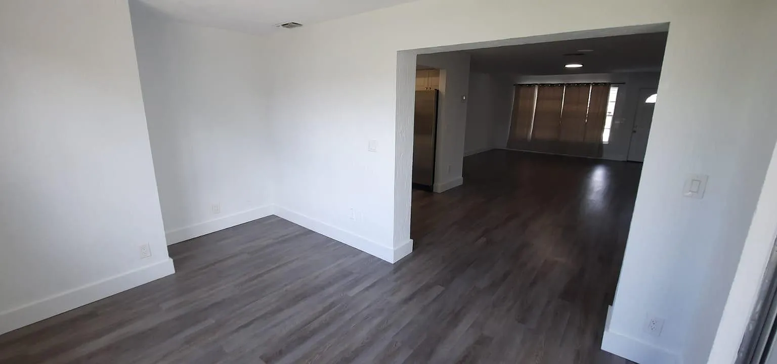 3 bed, 2.0 bath, 1551 sqft, $3,200 — Photo 3