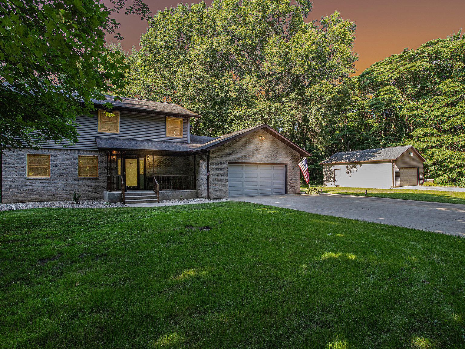218 Woodsview St, Michigan City, IN 46360 Zillow