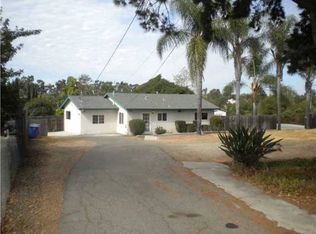 1027 Sunset Dr, Vista, CA 92081