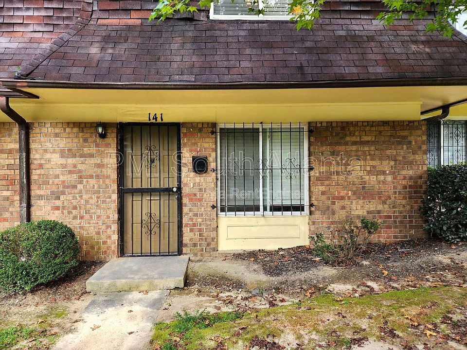 1st image of 141 Peyton Pl SW