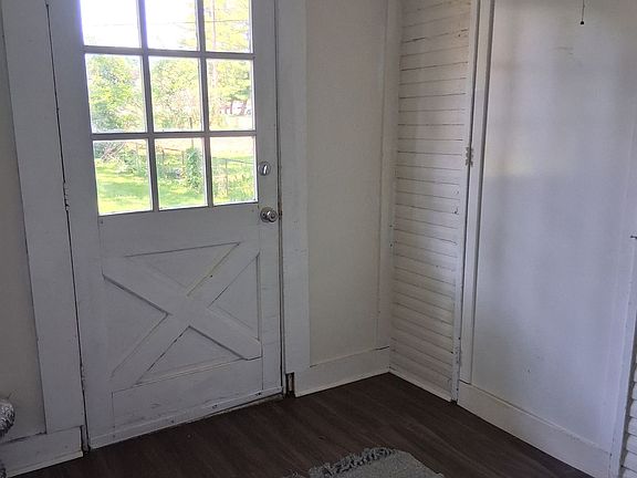 3rd image of 121 S 5th St