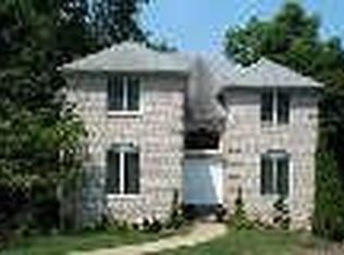 248 Sand Run Rd, Akron, OH 44313