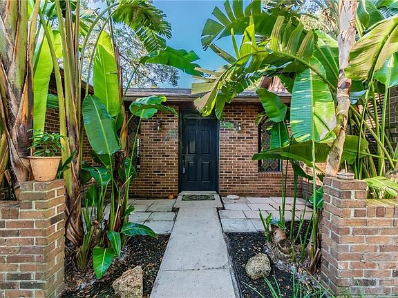 5th image of 1260 Flamingo Cir