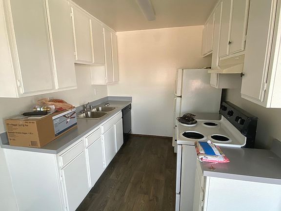 2nd image of 4668 4th St #7