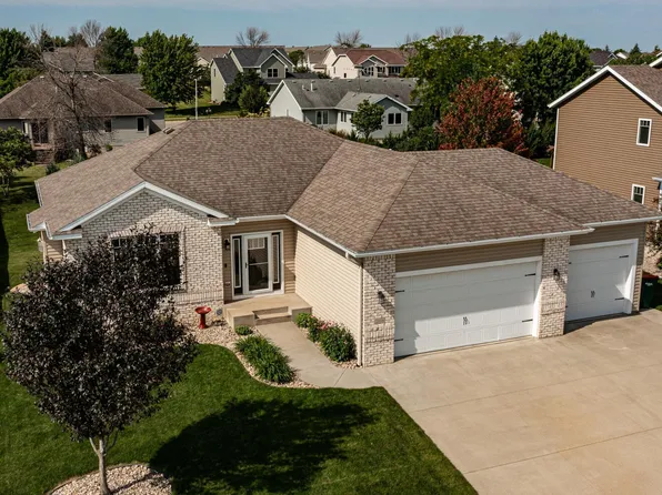 2356 Jasper Pl NE, Rochester, MN 55906
